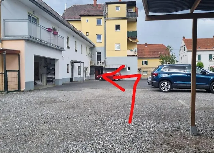 Mit 2 Betten Inklusive Gratis Parkplatz *