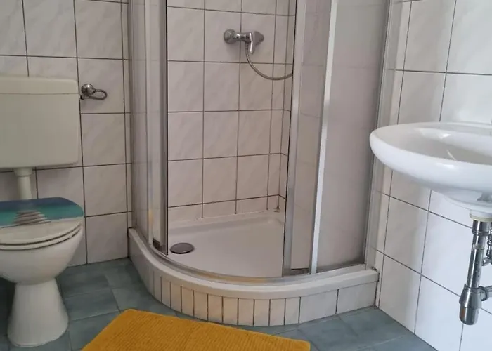 Mit 2 Betten Inklusive Gratis Parkplatz 公寓 *